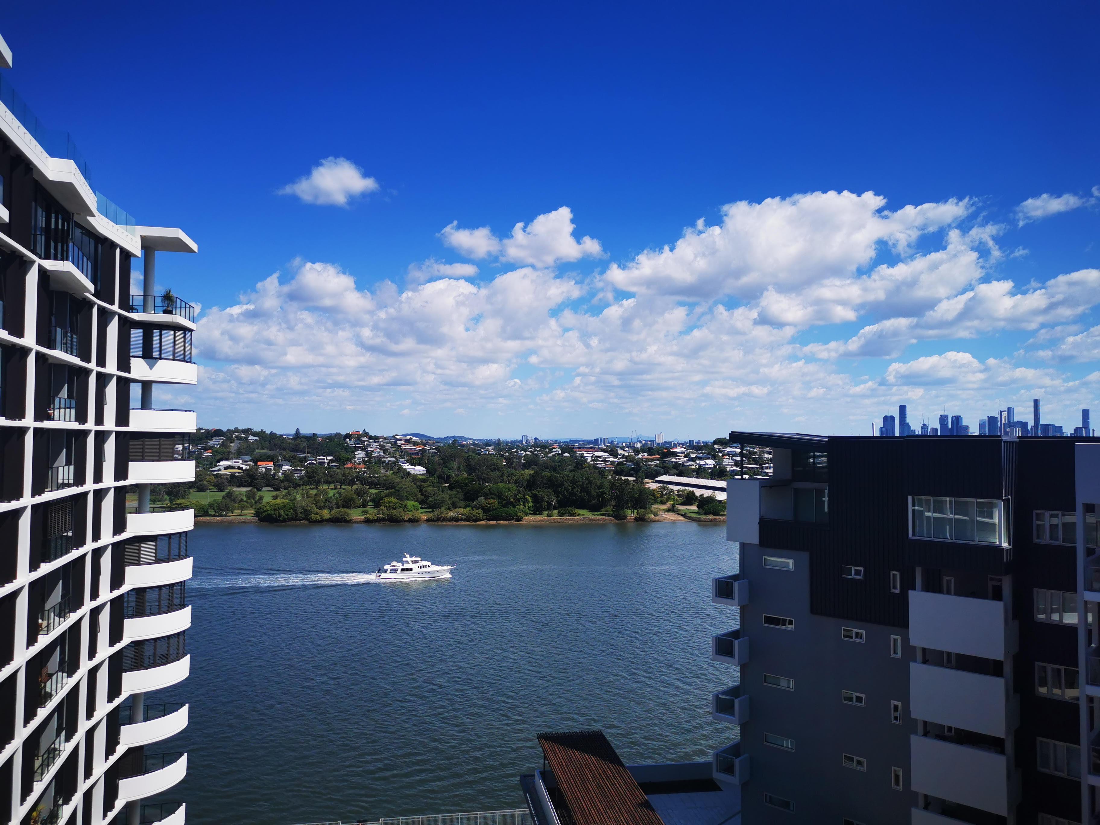 Two Bedroom Two Bathroom Apartment - River View with Balcony